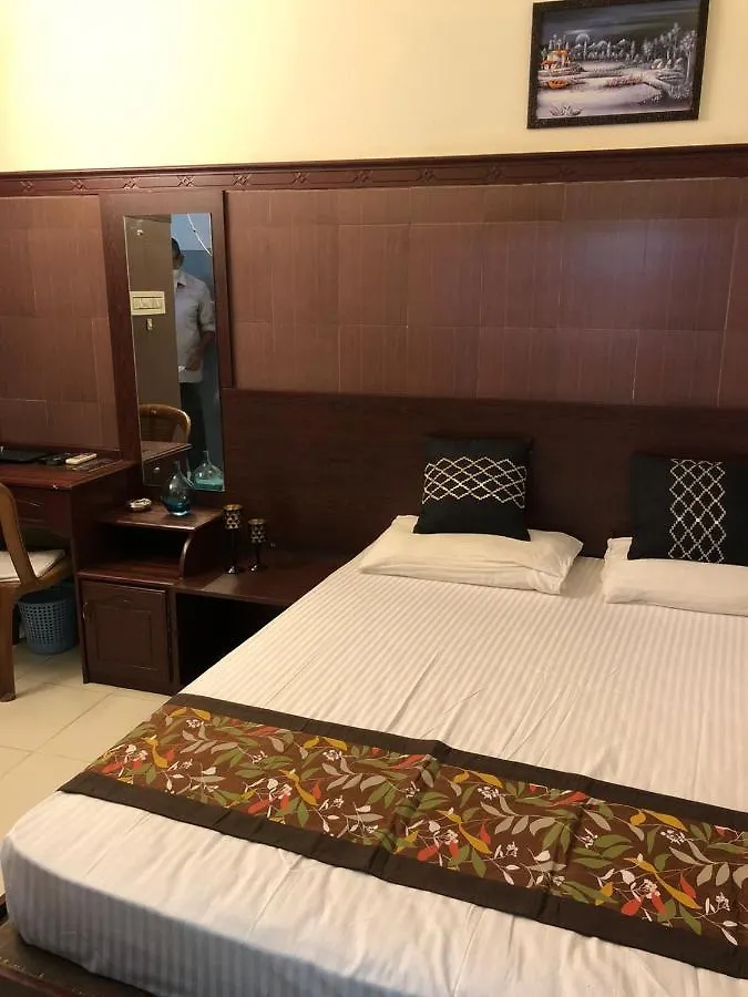 Lodge New As Tourist Home Aluva Kochi