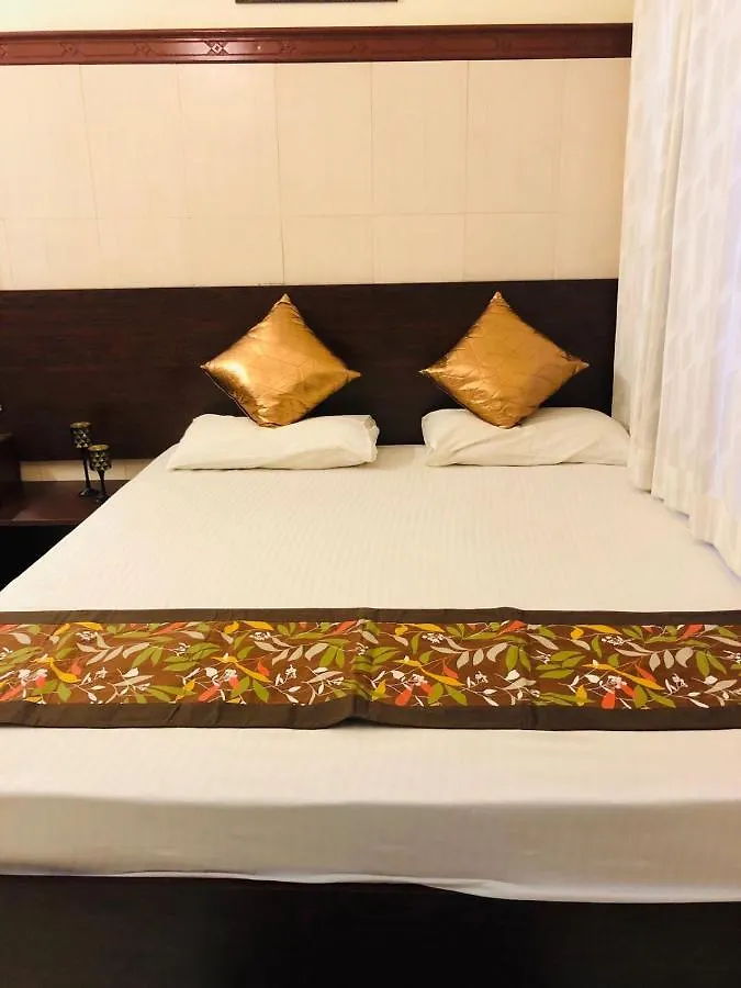 New As Tourist Home Aluva Kochi 0*,